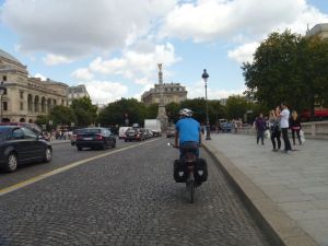 Wir müssen den Bahnhof wechseln, danke Reisewiki kein Problem
