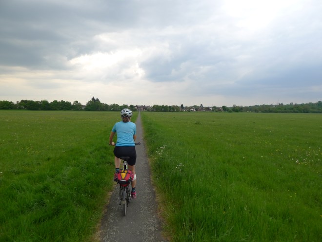 Die ersten Regenwolken ziehen auf. 
